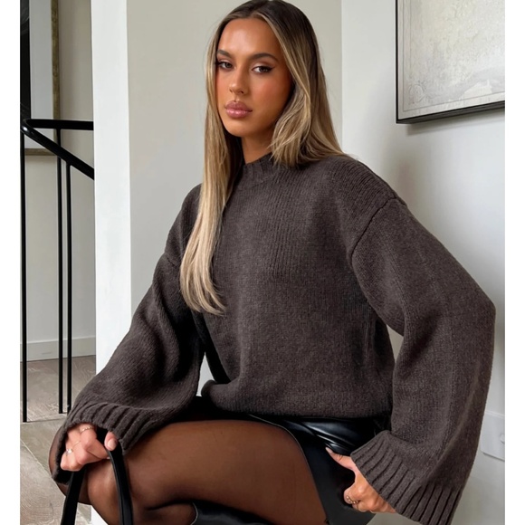 WhiteFox Winter's Chill Knit Sweater - Picture 2 of 3